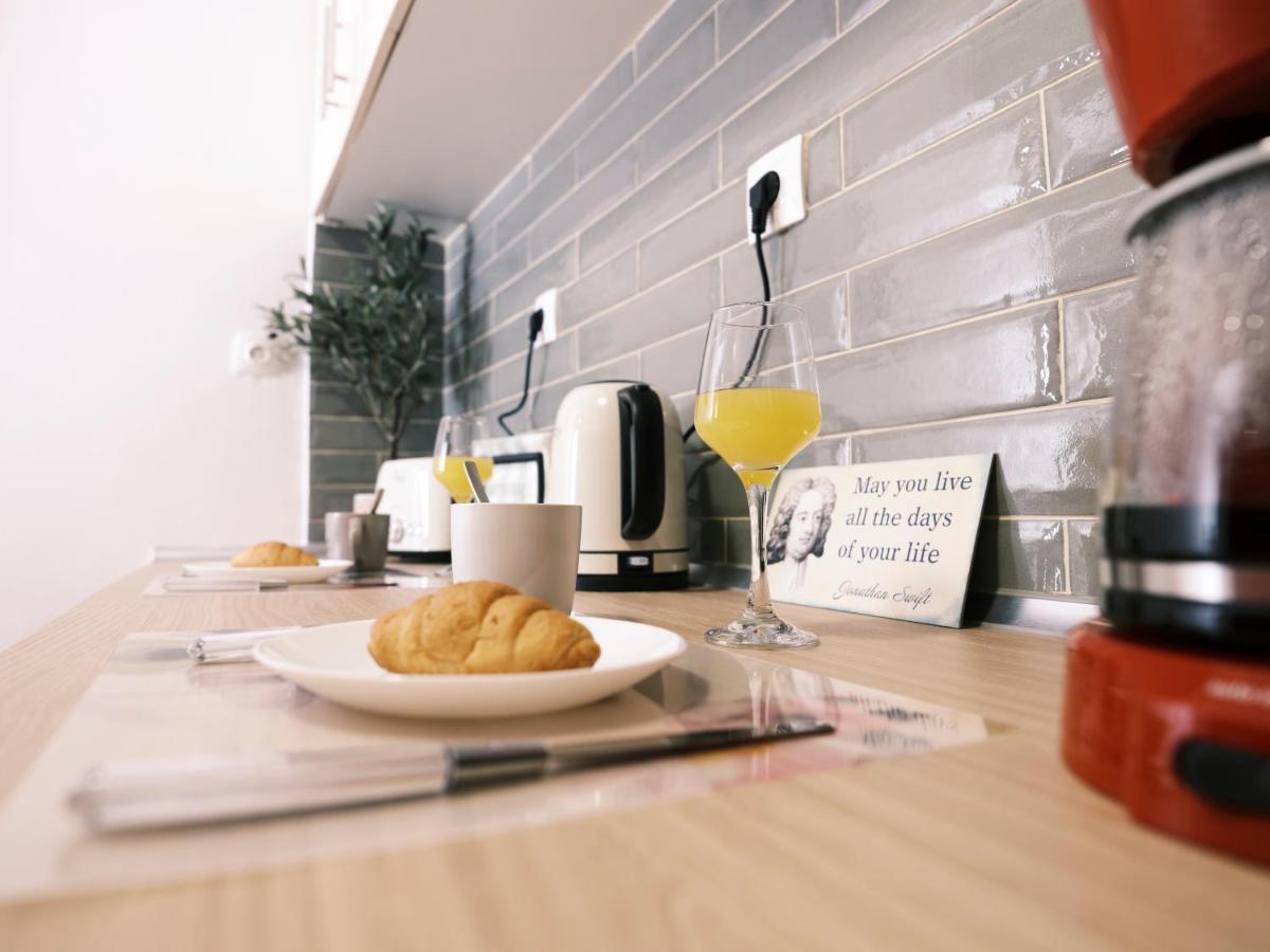 "Under The Olive Tree"- Beautiful Apartment In The Heart Of Athén Kültér fotó